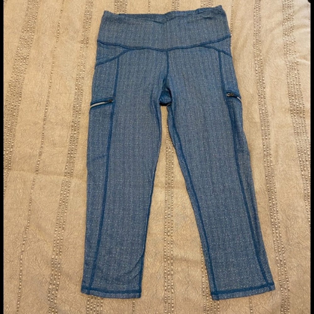 Athleta Capri Leggings